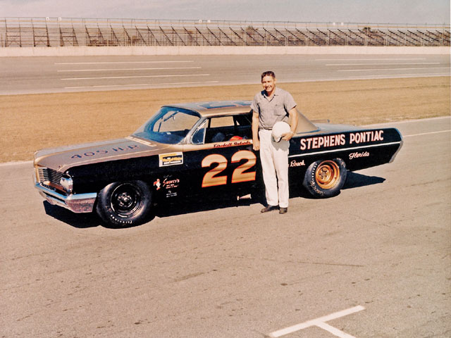 Fireball Roberts Car Features? What Made This Race Car So Special