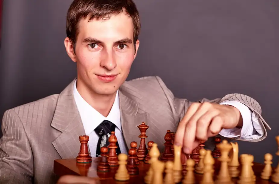 Professional Chess Player Salary Monthly Earnings Top Player Incomes Explained