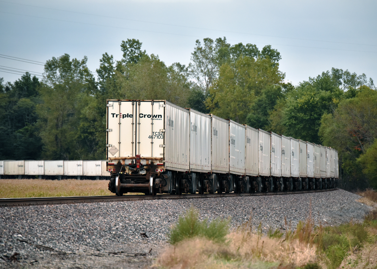 What is triple crown rail? Learn about its uses and key advantages today!