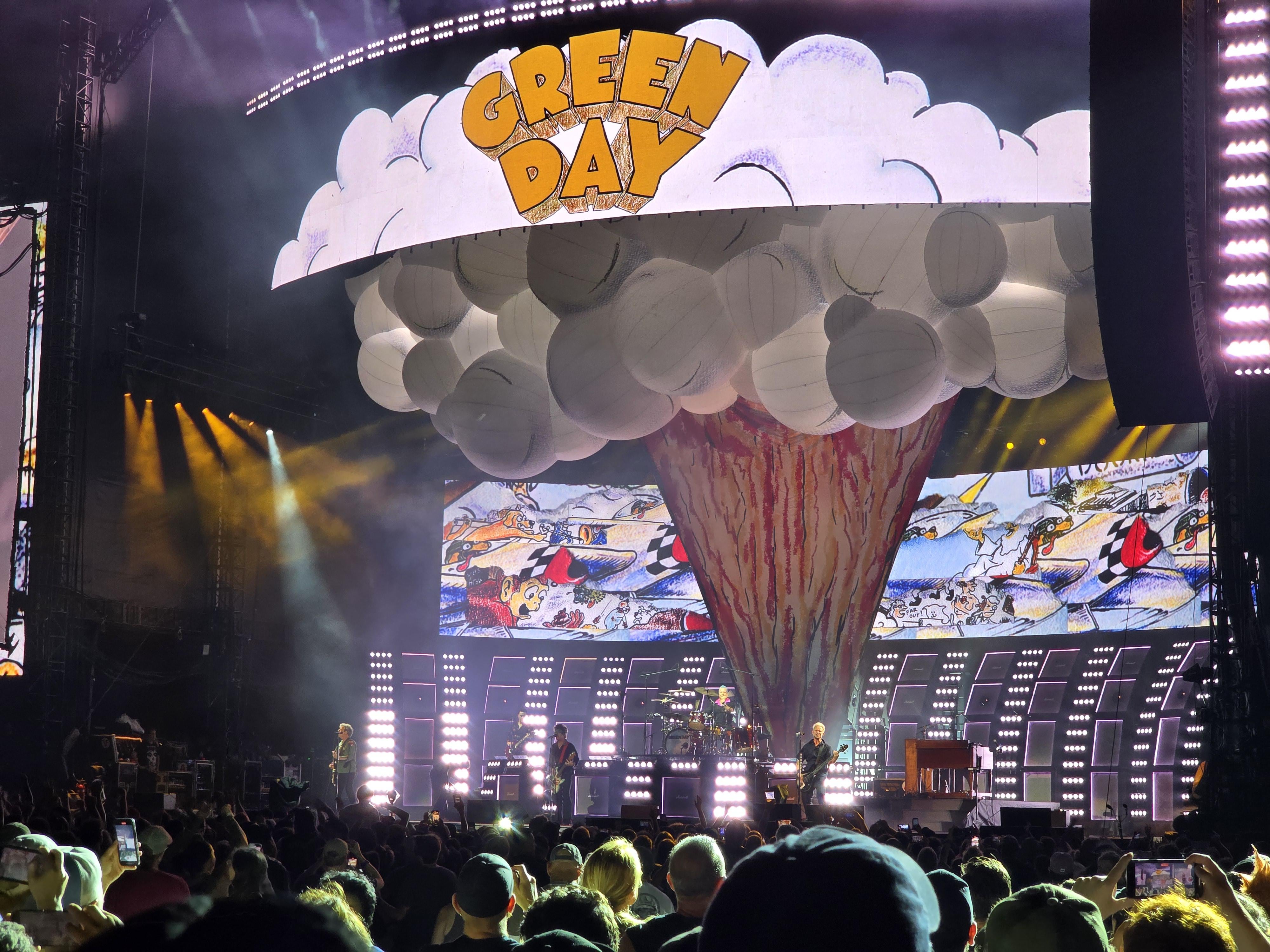 Green Day in Philly Mistakes Avoid For The Perfect Fun Day Out