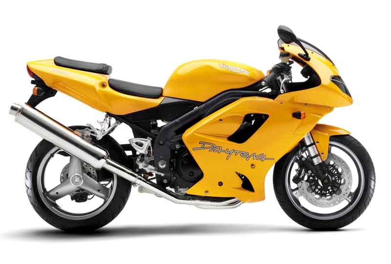 2001 Triumph Daytona 955i VS Others Why This Classic Bike Still Rocks