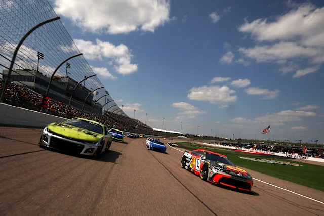 Full 2023 Iowa NASCAR Results Race Highlights and Analysis