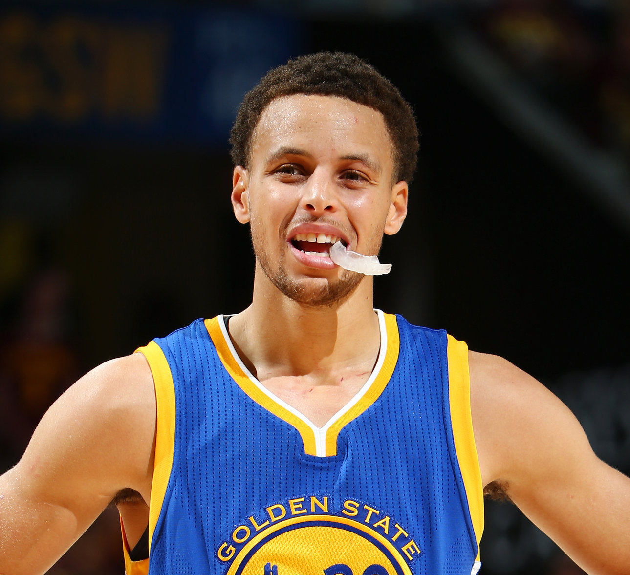 Why Steph Curry mouth guards protect your teeth during sports (Key benefits explained)