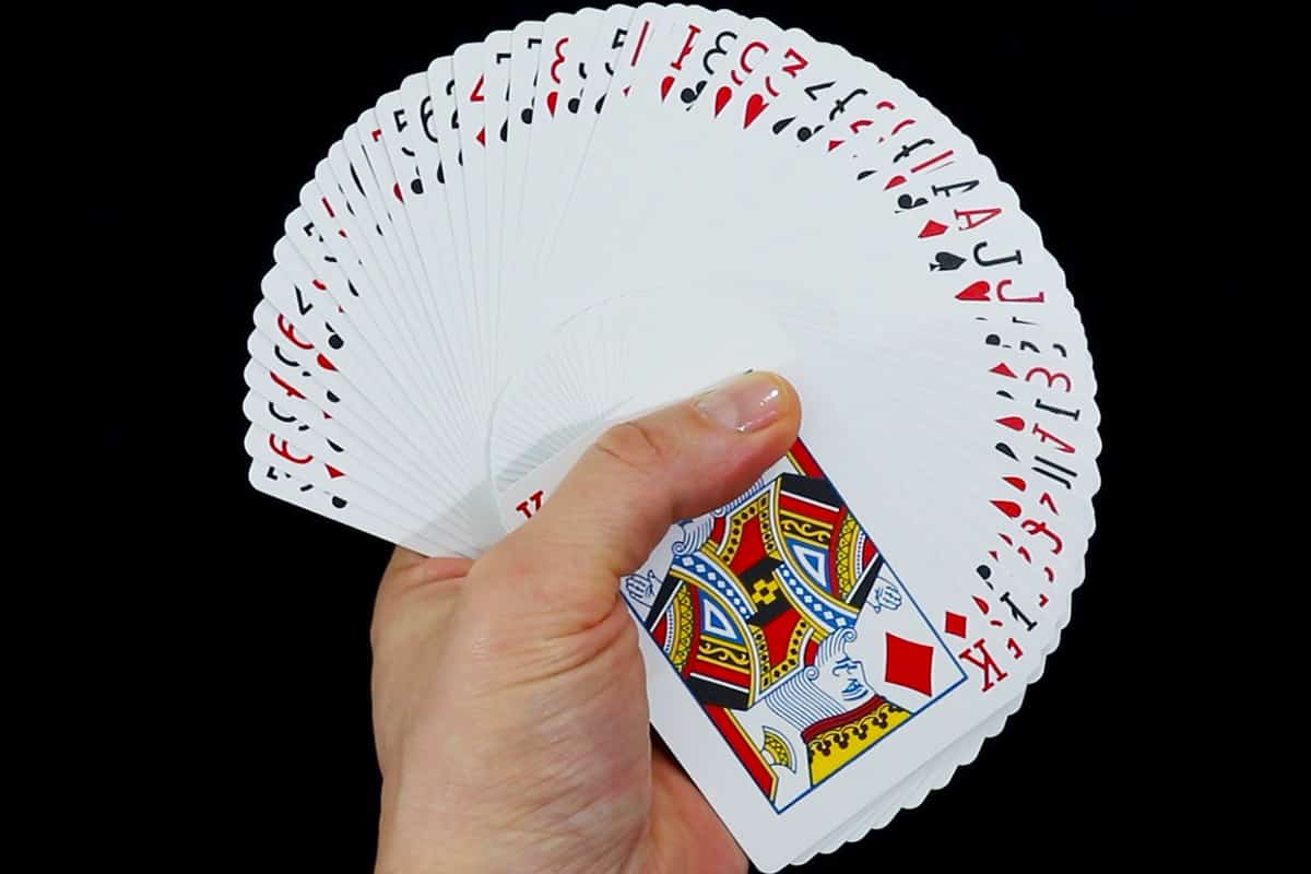 How Play Finnegans Cards Win Easy Beginner Friendly Tips