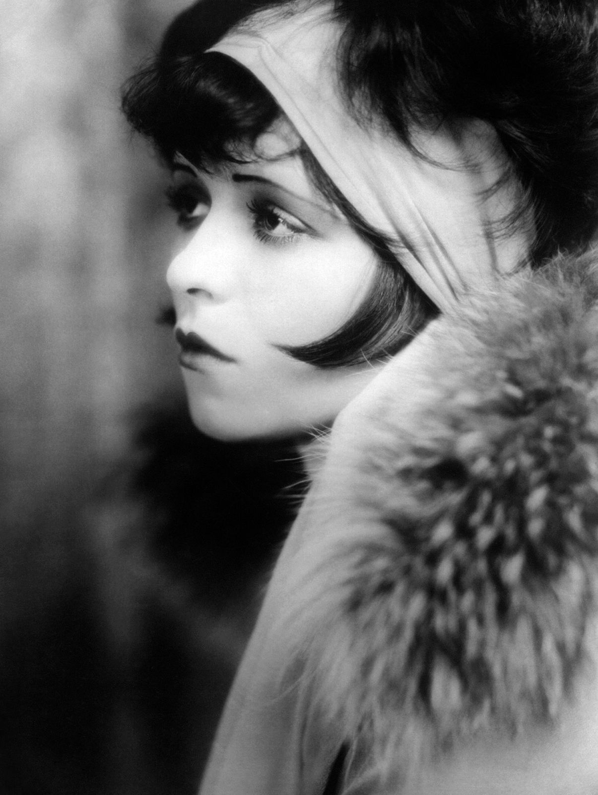 Why is clara bow last photo famous? Learn the history and facts!