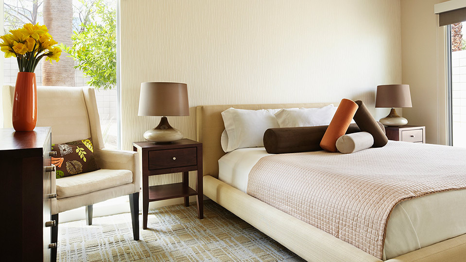 Hotels Near Kingsmill Plantation Golf Course? (Stay Close and Play Easily Every Day)